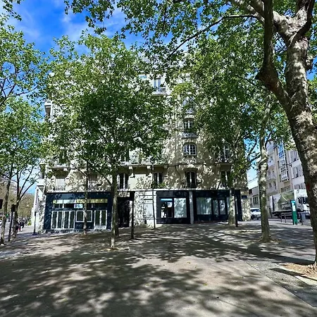 Appartement 1637 - Cosy Retreat In Olympic Games 2024